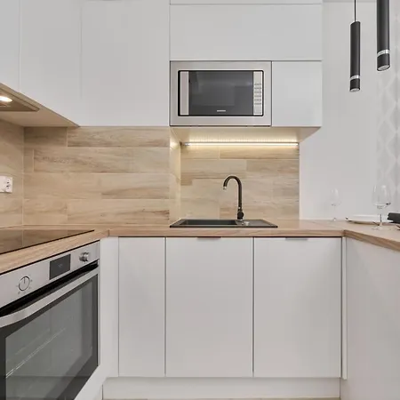 Quiet Zakladowa By Renters *