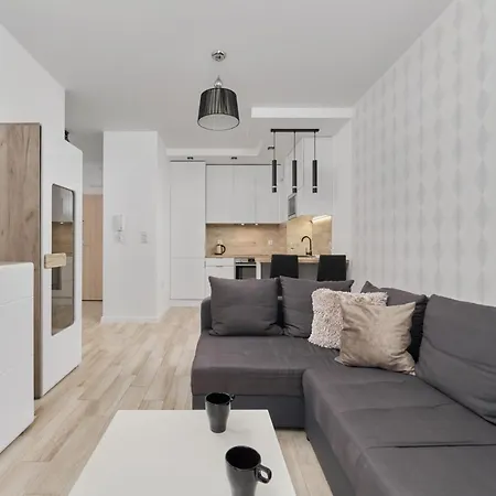 Quiet Zakladowa By Renters